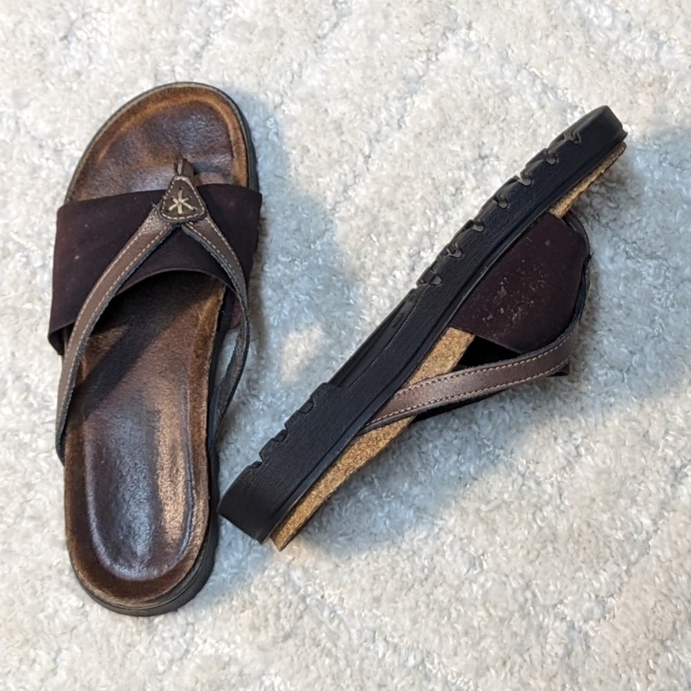 NAOT Stretch and Leather Chunky Sole Slide Sandal Womens US Size 7 - 7.5